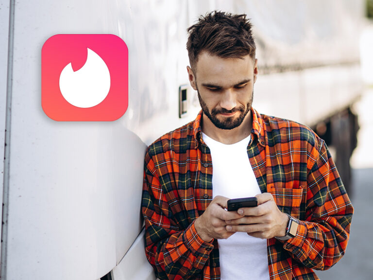 Trucking Firms Use Tinder Swipe Right for Jobs for Lonely Drivers!
